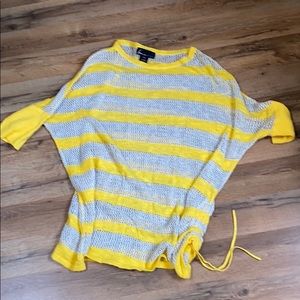 Mesh yellow and white shirt